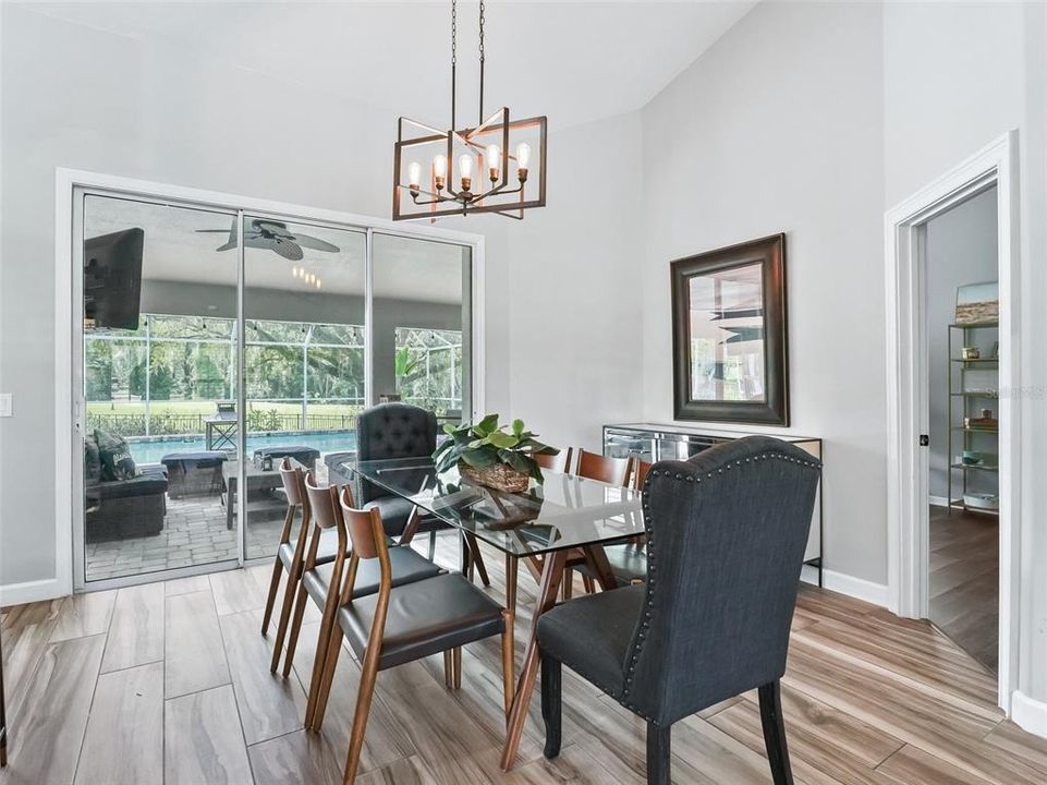 For Sale: $697,000 (3 beds, 2 baths, 2553 Square Feet)