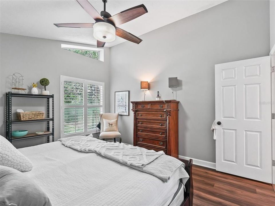 For Sale: $697,000 (3 beds, 2 baths, 2553 Square Feet)