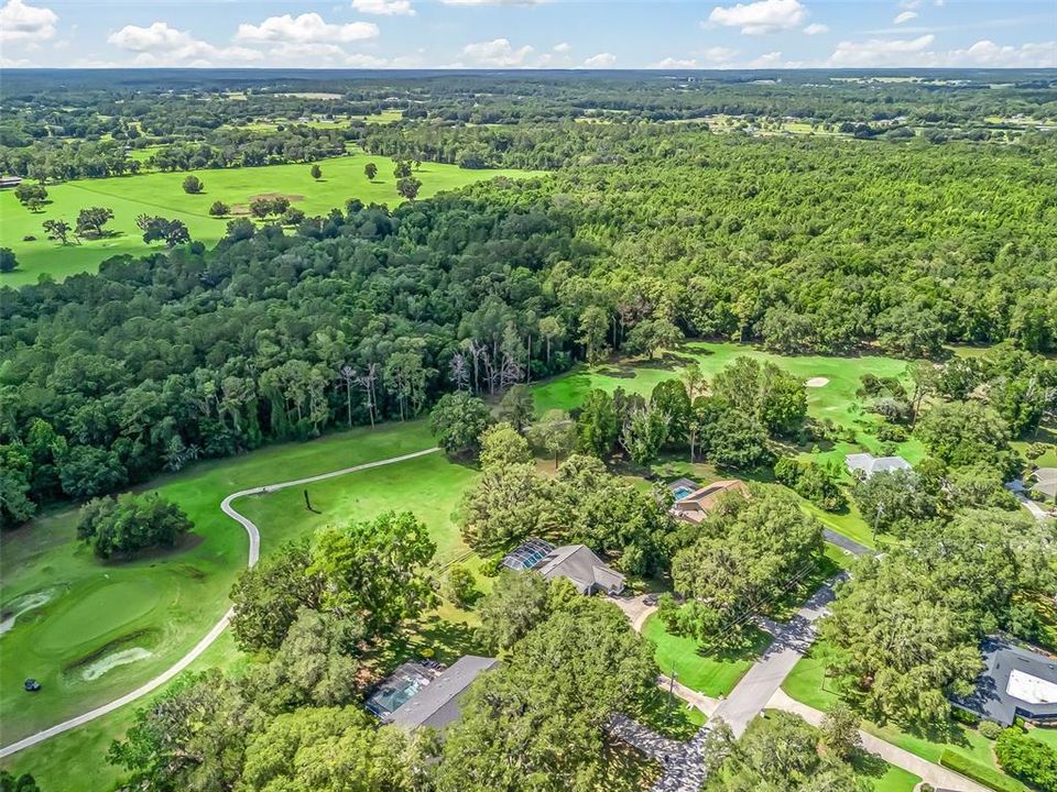 For Sale: $697,000 (3 beds, 2 baths, 2553 Square Feet)