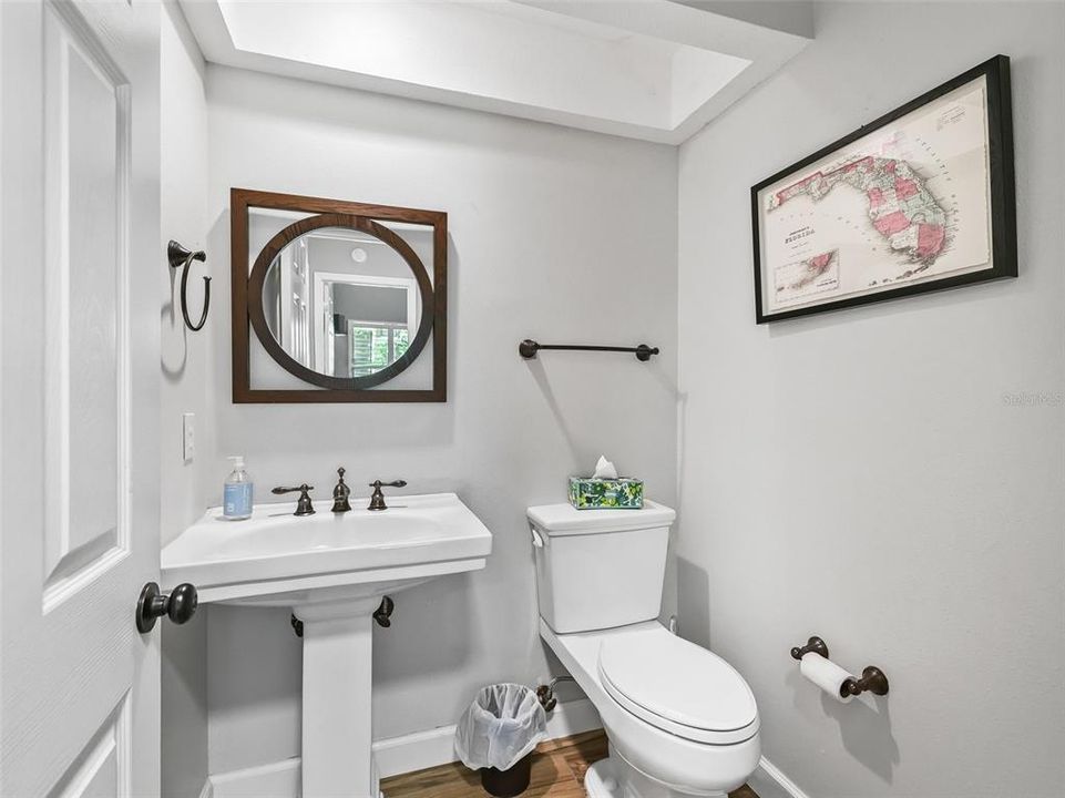 For Sale: $697,000 (3 beds, 2 baths, 2553 Square Feet)