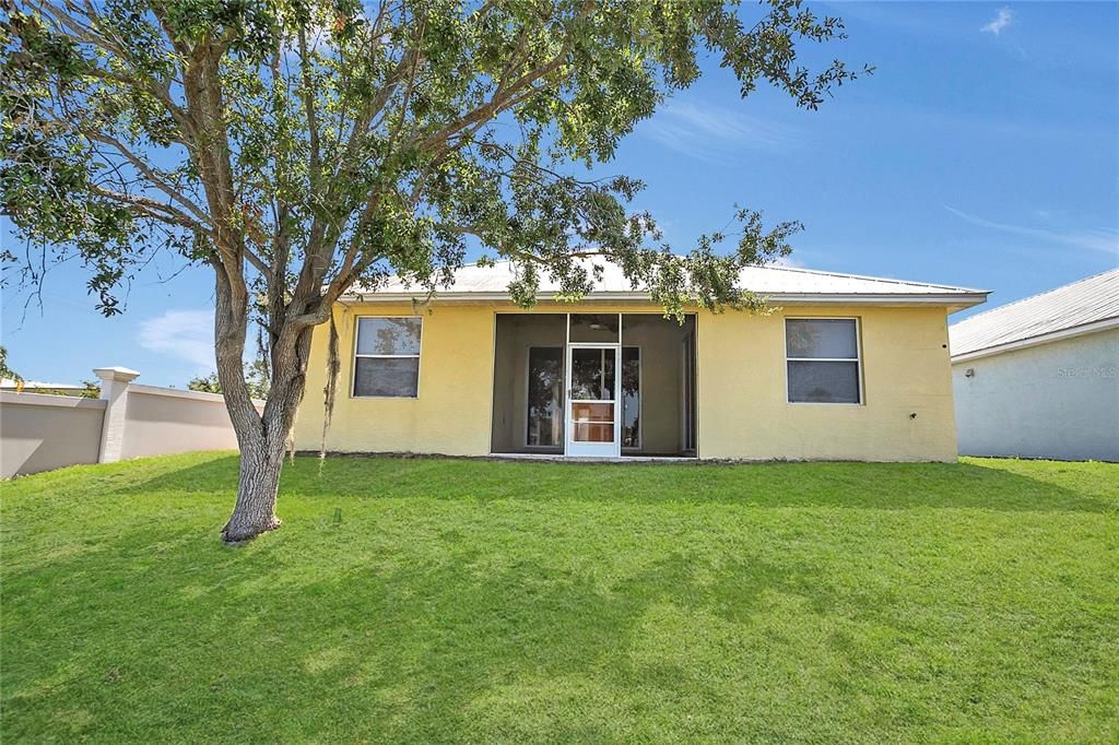 For Sale: $359,900 (3 beds, 3 baths, 2184 Square Feet)