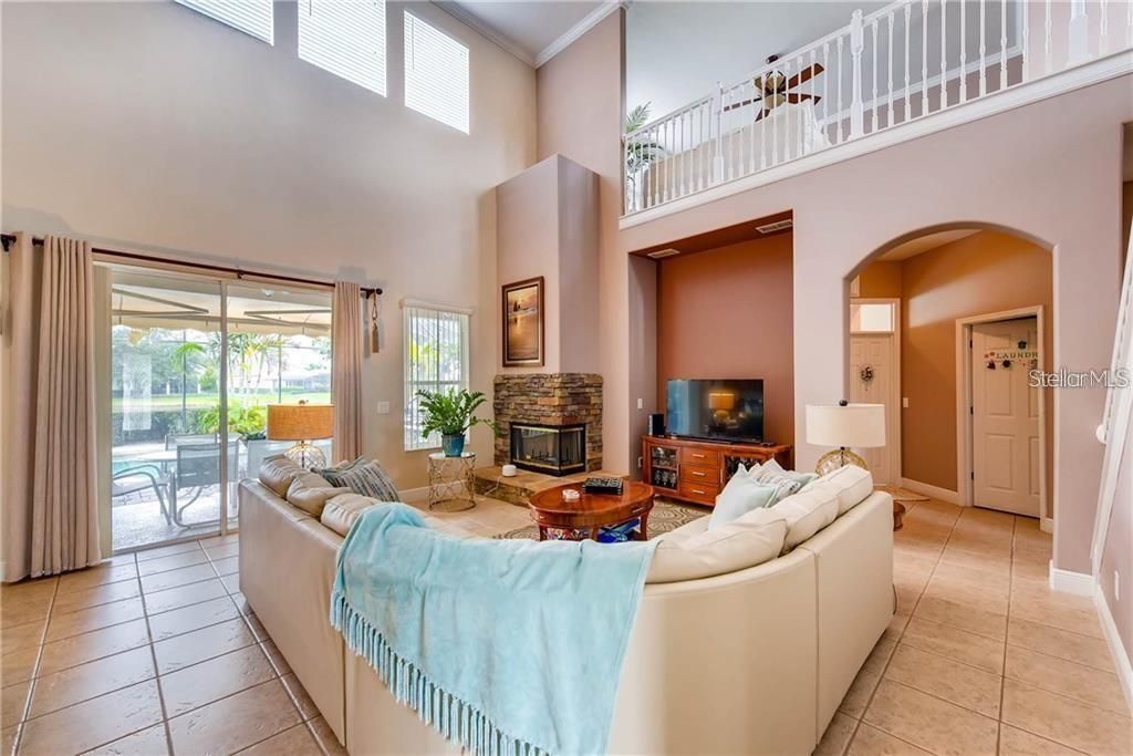 En Renta: $5,300 (5 camas, 5 baños, 3869 Pies cuadrados)