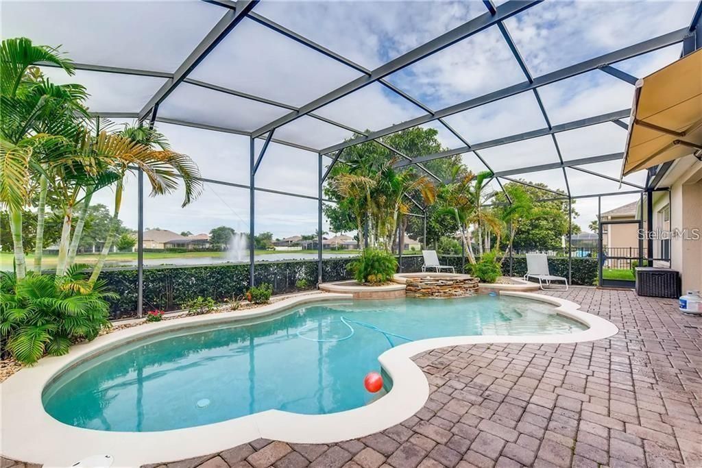 En Renta: $5,300 (5 camas, 5 baños, 3869 Pies cuadrados)