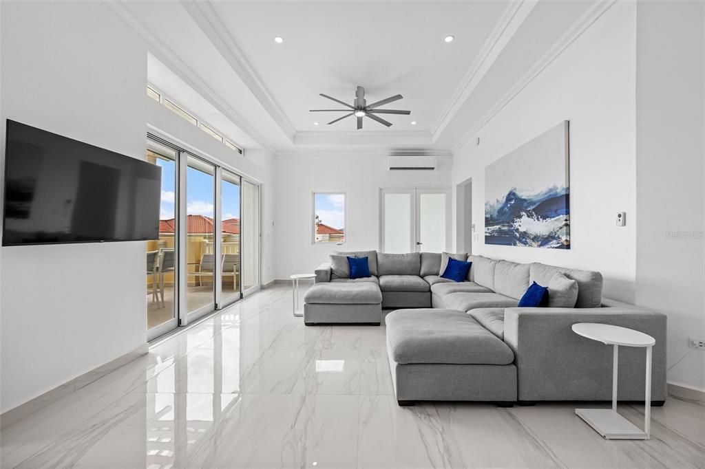 待售: $1,995,000 (4 贝兹, 4 浴室, 2650 平方英尺)