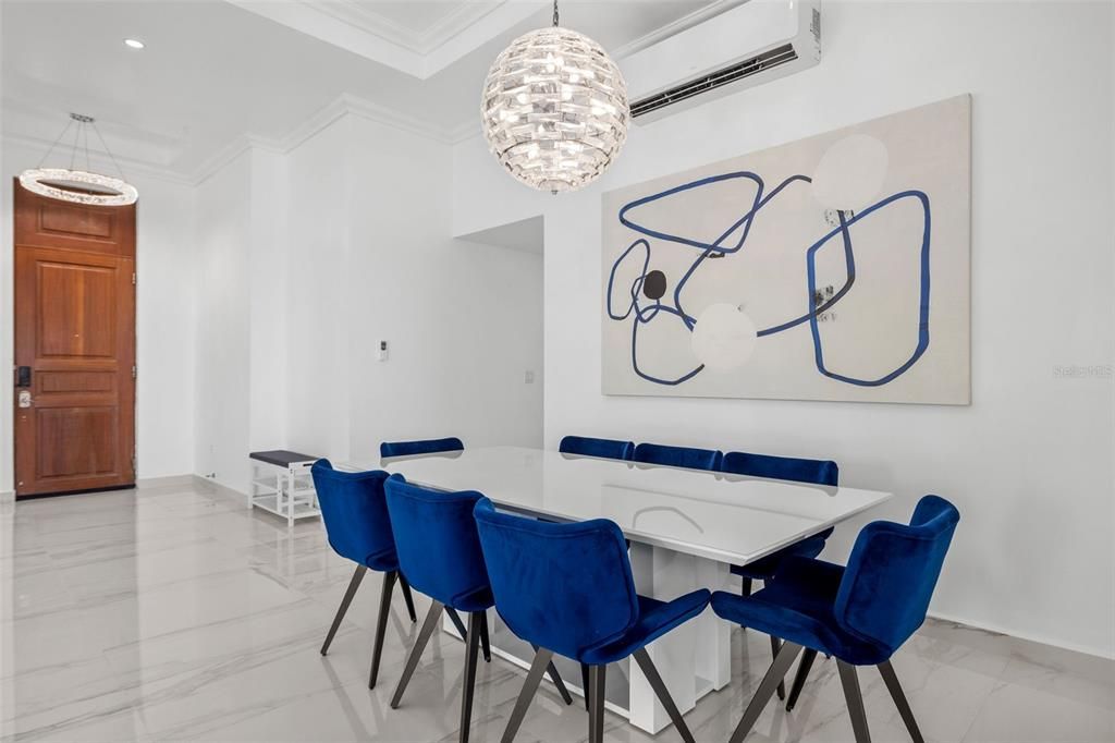 待售: $1,995,000 (4 贝兹, 4 浴室, 2650 平方英尺)