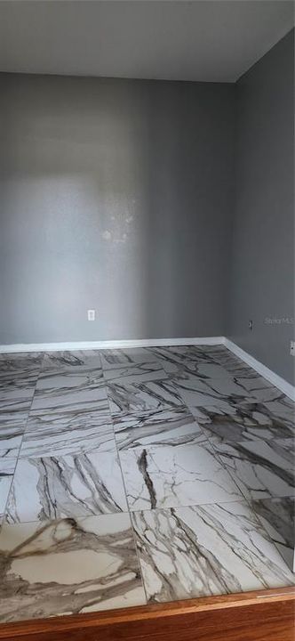 出租: $2,400 (4 贝兹, 3 浴室, 2924 平方英尺)