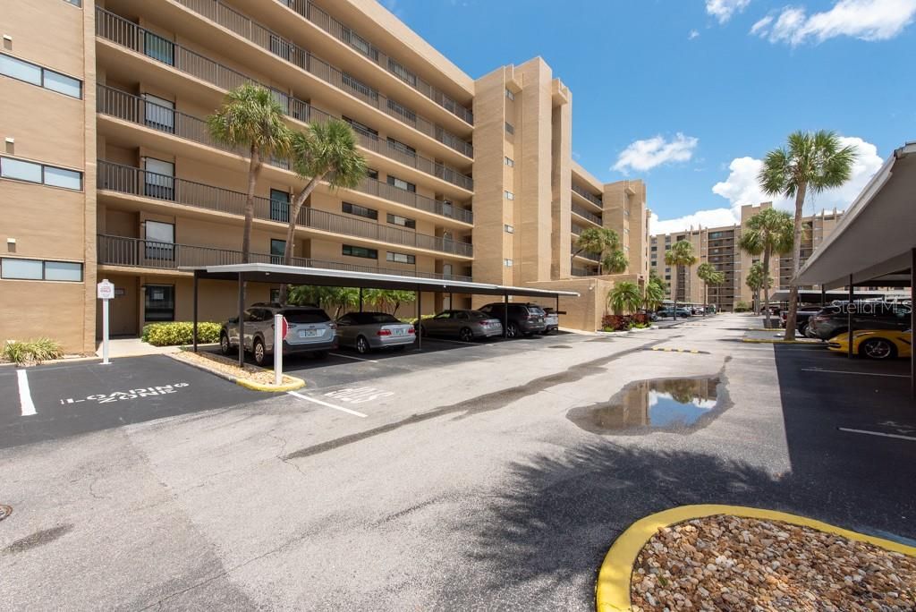 Active With Contract: $85,000 (1 beds, 1 baths, 565 Square Feet)