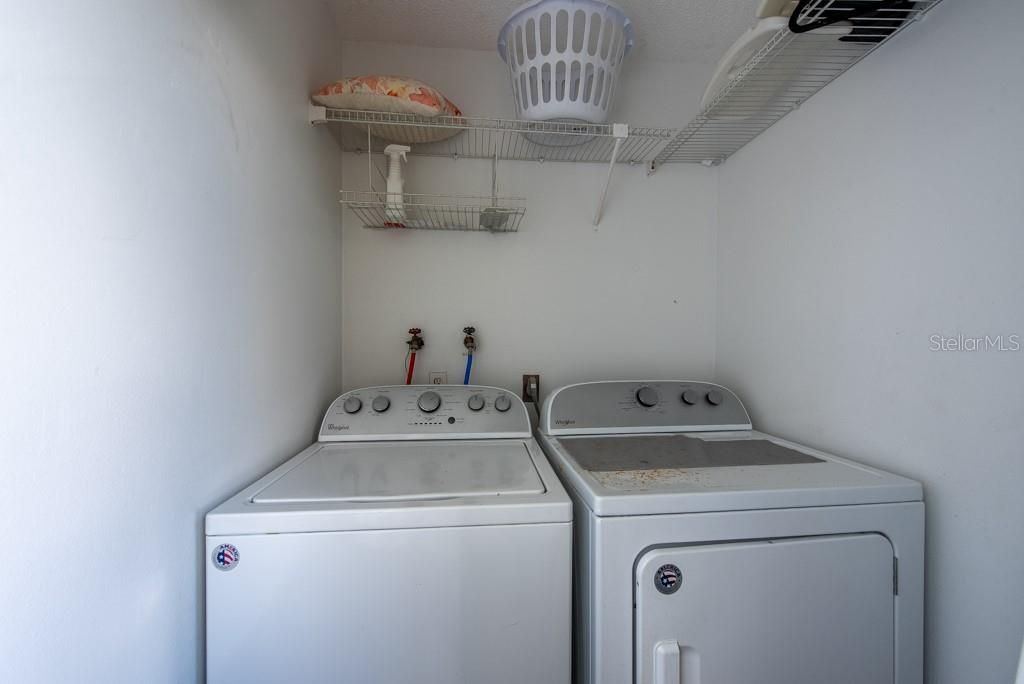 Active With Contract: $85,000 (1 beds, 1 baths, 565 Square Feet)