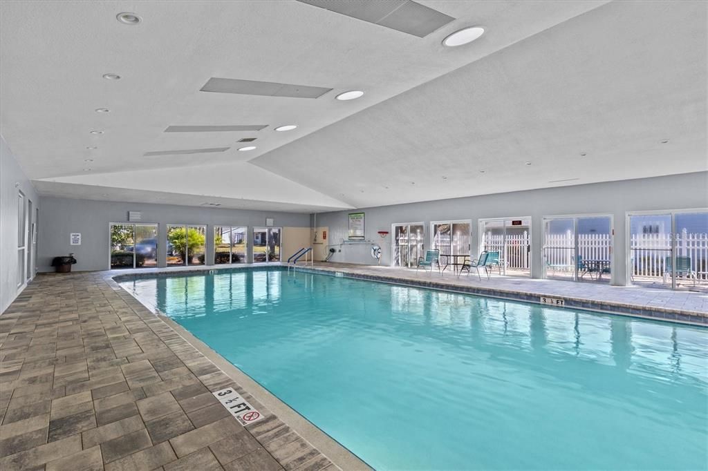 For Sale: $180,000 (2 beds, 1 baths, 905 Square Feet)