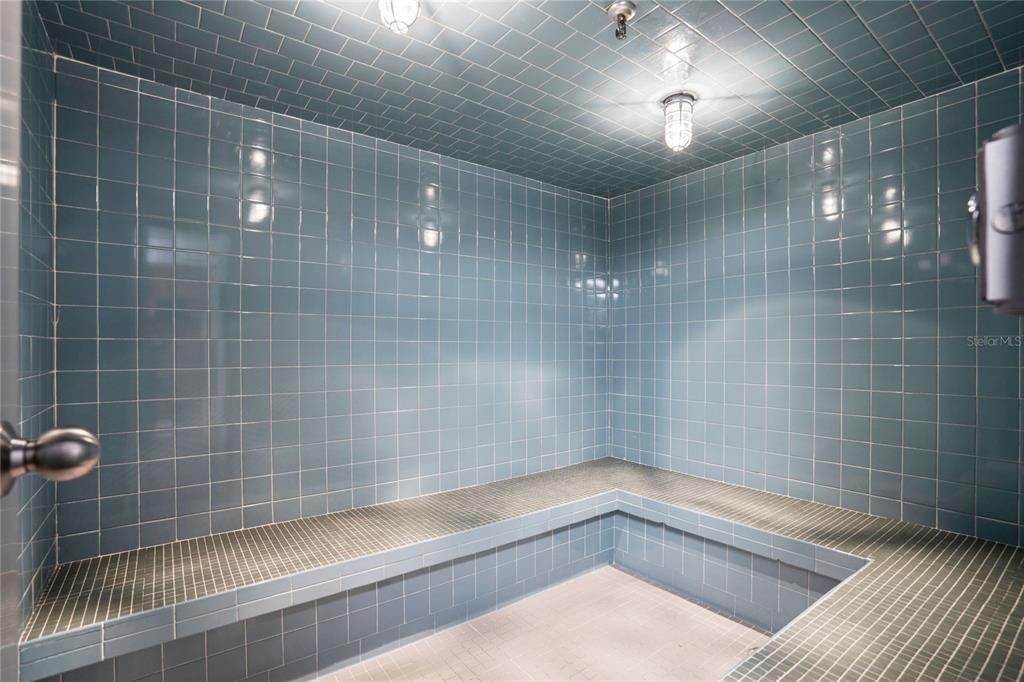 For Sale: $341,500 (2 beds, 2 baths, 1189 Square Feet)