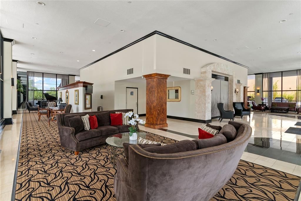 For Sale: $341,500 (2 beds, 2 baths, 1189 Square Feet)