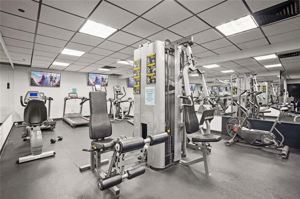 For Sale: $341,500 (2 beds, 2 baths, 1189 Square Feet)