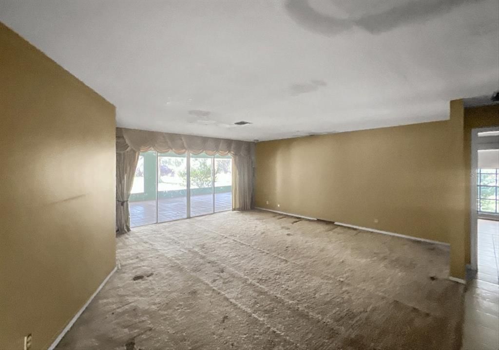 For Sale: $280,000 (3 beds, 2 baths, 2422 Square Feet)