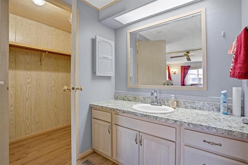 En Venta: $179,000 (2 camas, 2 baños, 1392 Pies cuadrados)