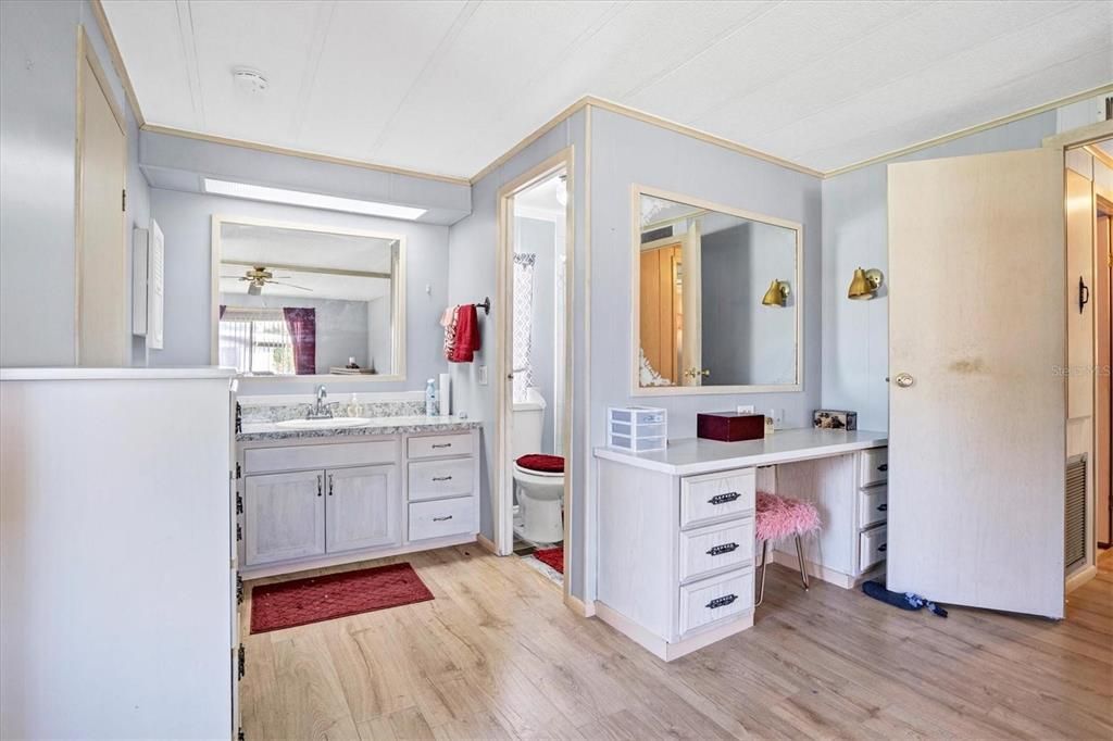 En Venta: $179,000 (2 camas, 2 baños, 1392 Pies cuadrados)