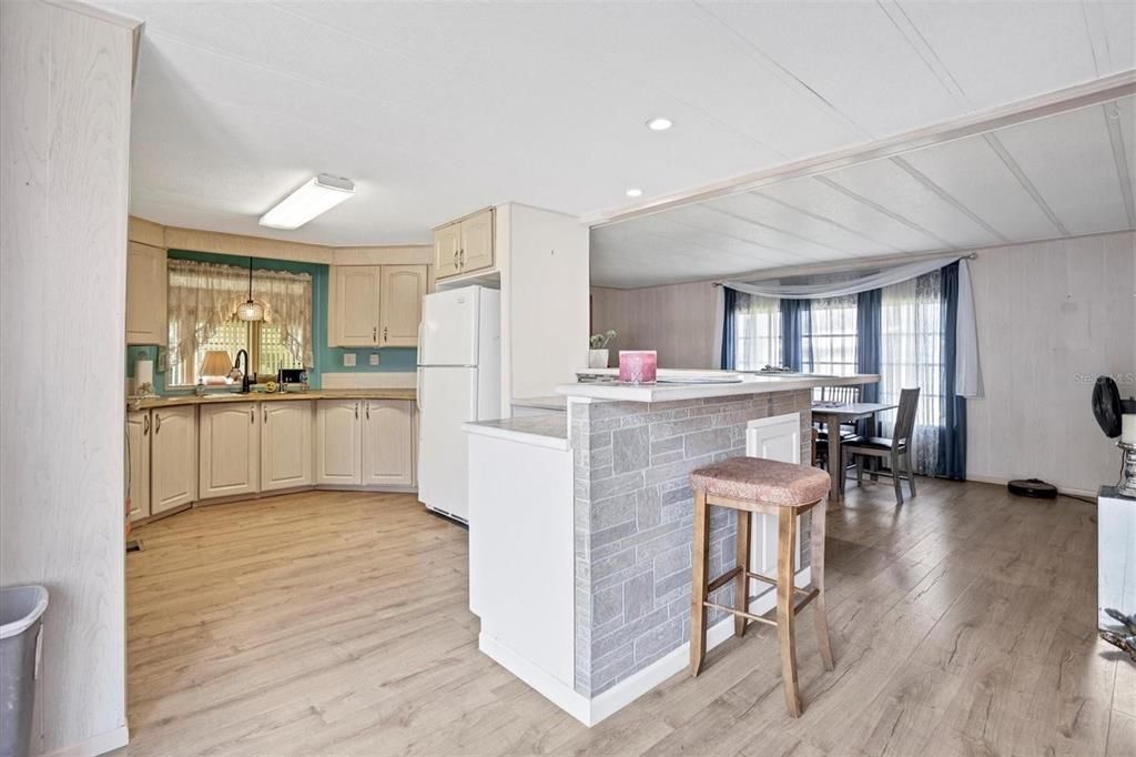 En Venta: $179,000 (2 camas, 2 baños, 1392 Pies cuadrados)