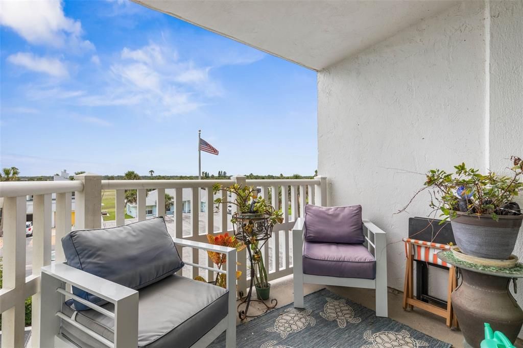 En Venta: $279,000 (2 camas, 2 baños, 1121 Pies cuadrados)