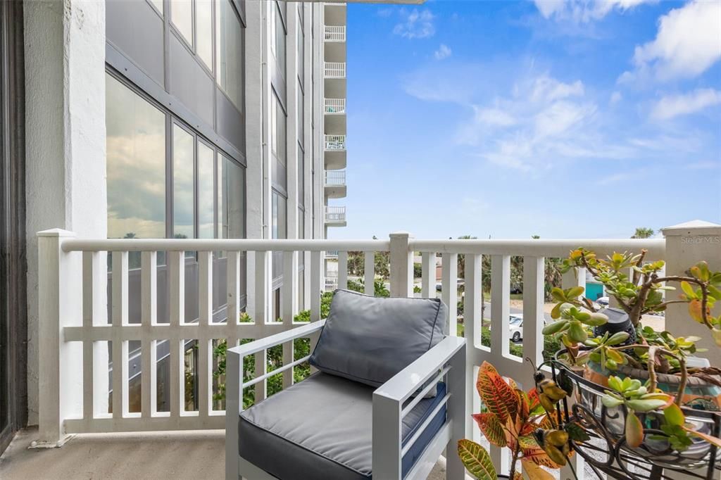 En Venta: $279,000 (2 camas, 2 baños, 1121 Pies cuadrados)