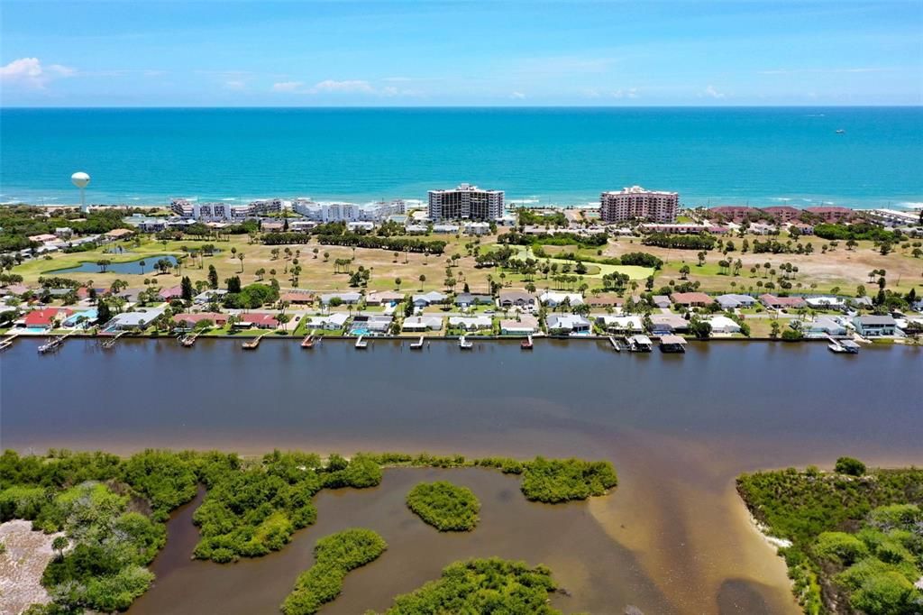 En Venta: $279,000 (2 camas, 2 baños, 1121 Pies cuadrados)