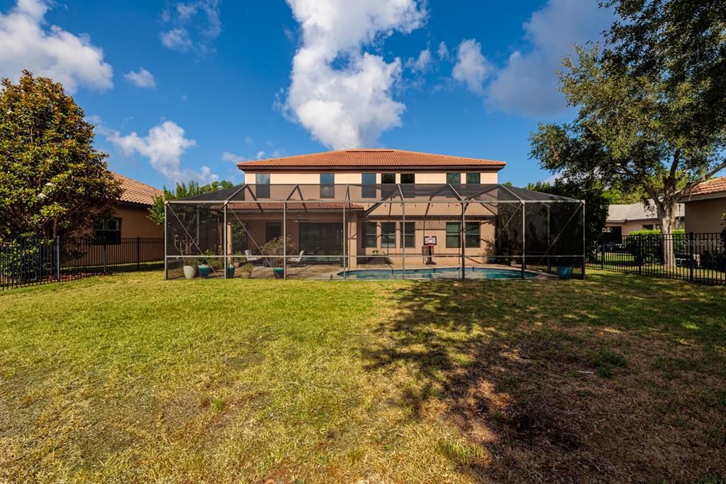 For Sale: $949,000 (5 beds, 4 baths, 3358 Square Feet)