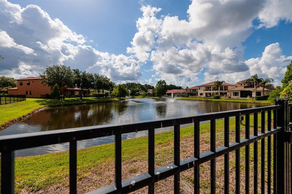 For Sale: $949,000 (5 beds, 4 baths, 3358 Square Feet)