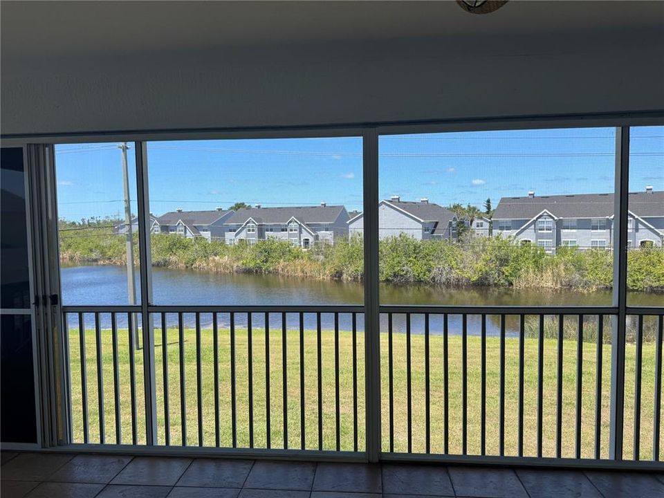 For Sale: $199,900 (3 beds, 2 baths, 1320 Square Feet)