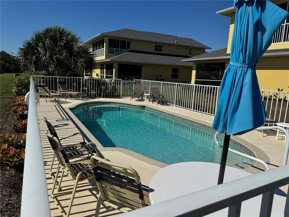 For Sale: $199,900 (3 beds, 2 baths, 1320 Square Feet)