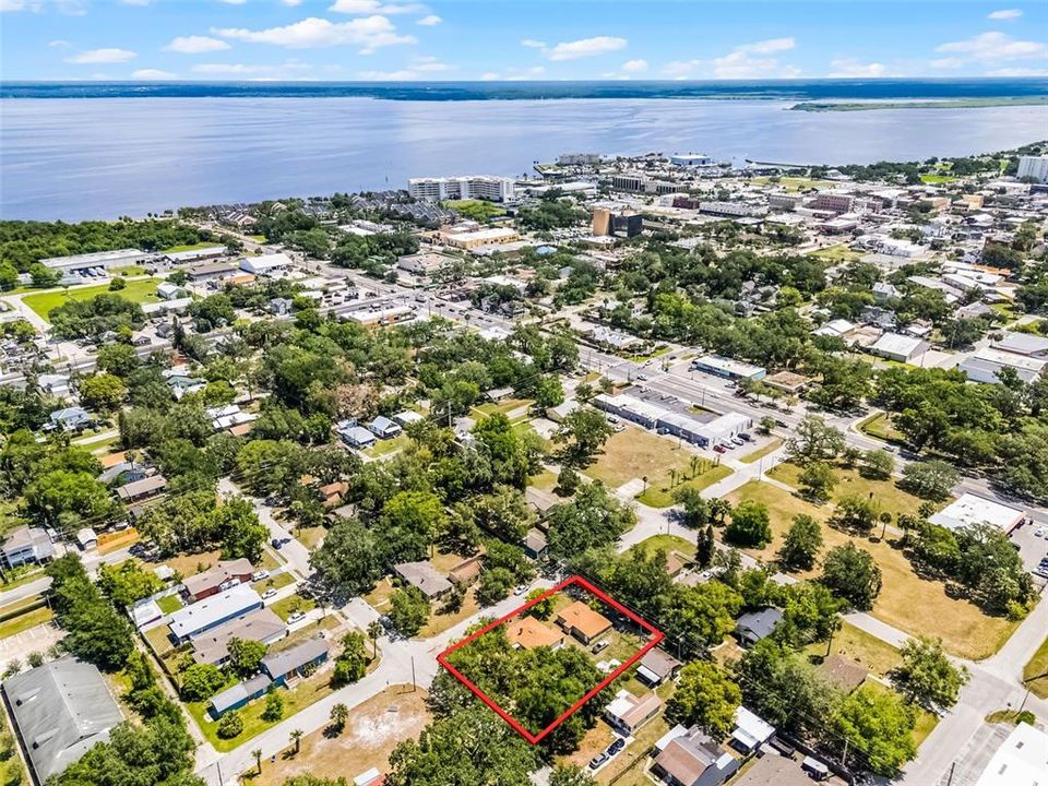 Vendido Recientemente: $425,000 (6 camas, 0 baños, 2536 Pies cuadrados)