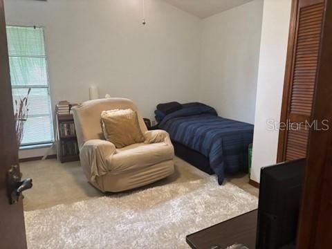 Activo con contrato: $469,000 (4 camas, 2 baños, 2900 Pies cuadrados)