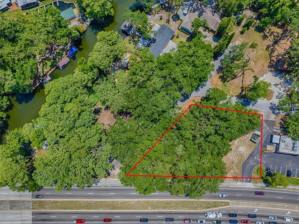 На продажу: $200,000 (0.59 acres)