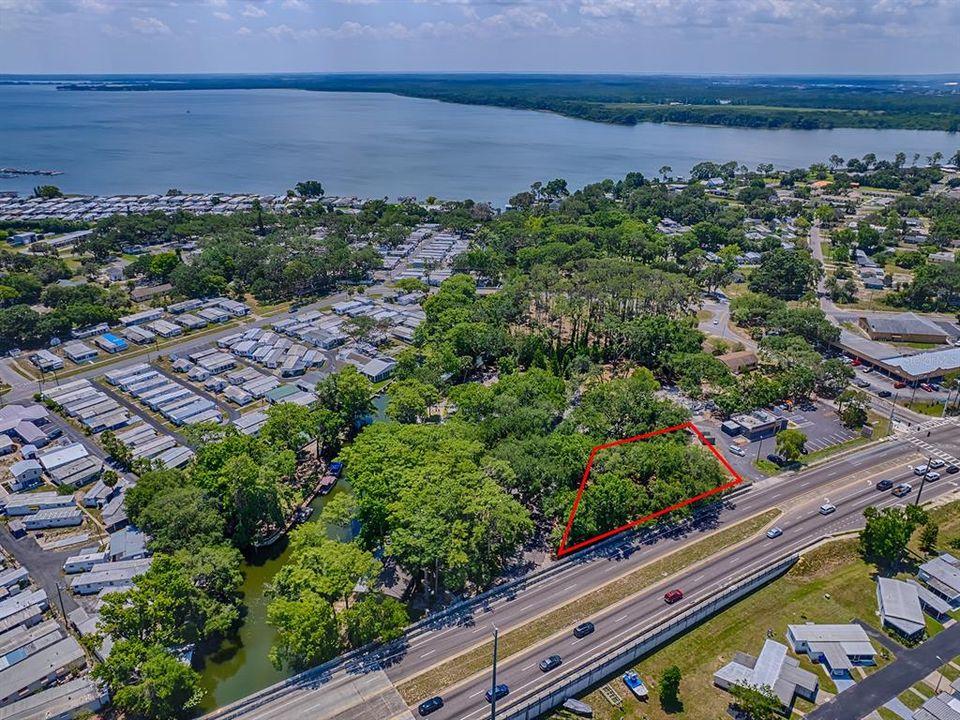 На продажу: $200,000 (0.59 acres)