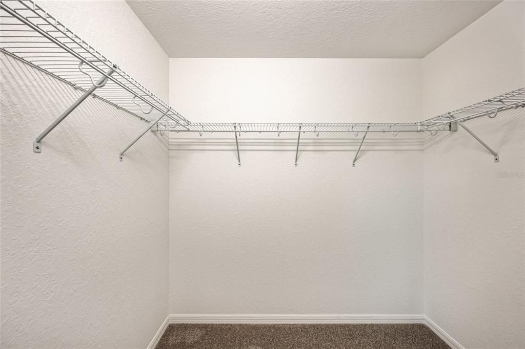 For Sale: $365,000 (3 beds, 2 baths, 1621 Square Feet)