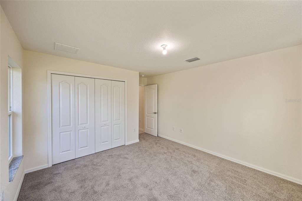 For Sale: $365,000 (3 beds, 2 baths, 1621 Square Feet)