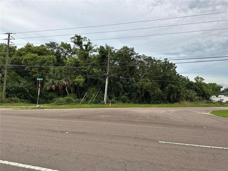 На продажу: $55,000 (0.21 acres)