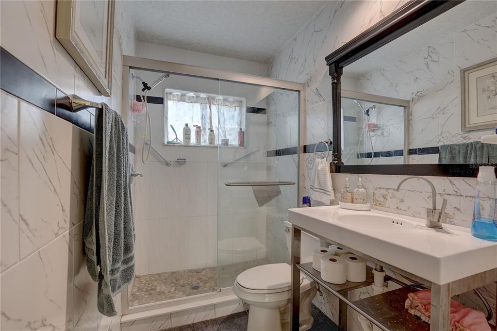 待售: $785,000 (4 贝兹, 0 浴室, 2992 平方英尺)