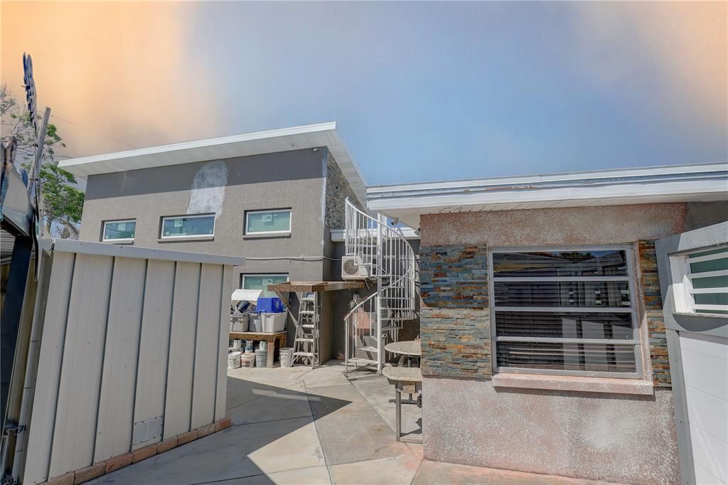 待售: $785,000 (4 贝兹, 0 浴室, 2992 平方英尺)