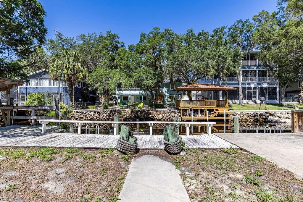 На продажу: $498,000 (3 спален, 2 ванн, 1322 Квадратных фут)