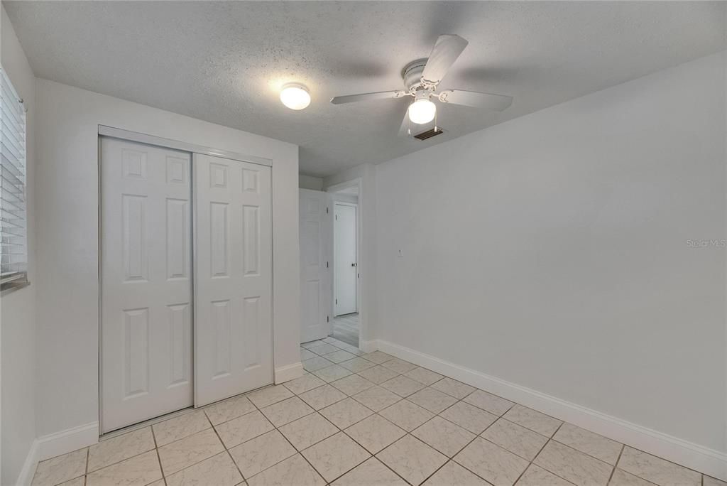 Active With Contract: $355,000 (3 beds, 1 baths, 1121 Square Feet)