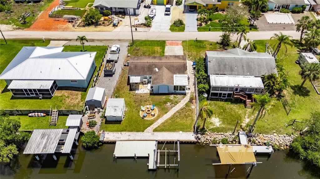 Active With Contract: $355,000 (3 beds, 1 baths, 1121 Square Feet)