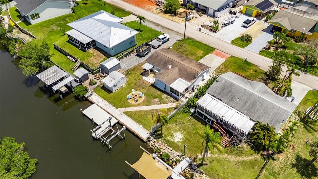 Active With Contract: $355,000 (3 beds, 1 baths, 1121 Square Feet)