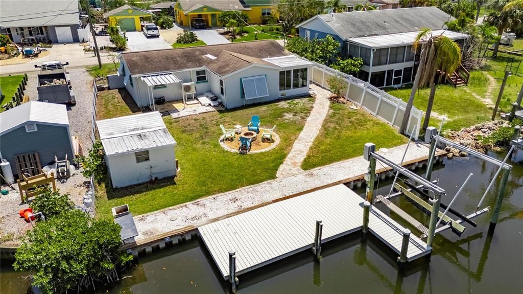 Active With Contract: $355,000 (3 beds, 1 baths, 1121 Square Feet)