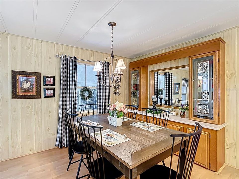 En Venta: $169,900 (2 camas, 2 baños, 1248 Pies cuadrados)