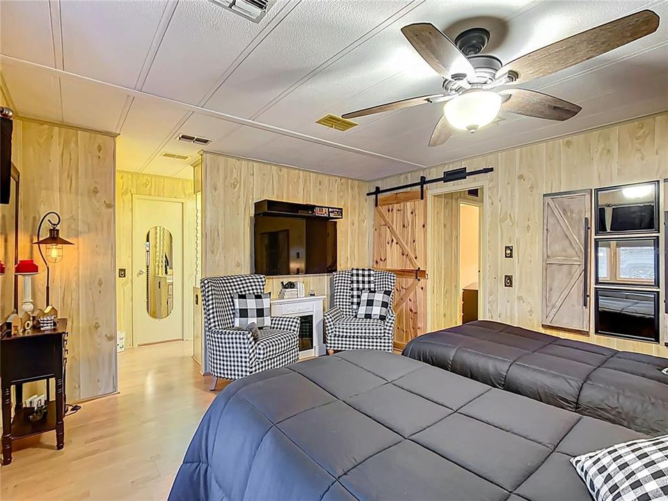 En Venta: $169,900 (2 camas, 2 baños, 1248 Pies cuadrados)