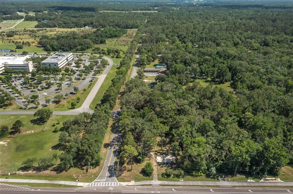 En Venta: $750,000 (2.20 acres)