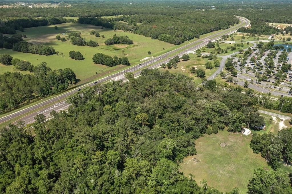 En Venta: $750,000 (2.20 acres)