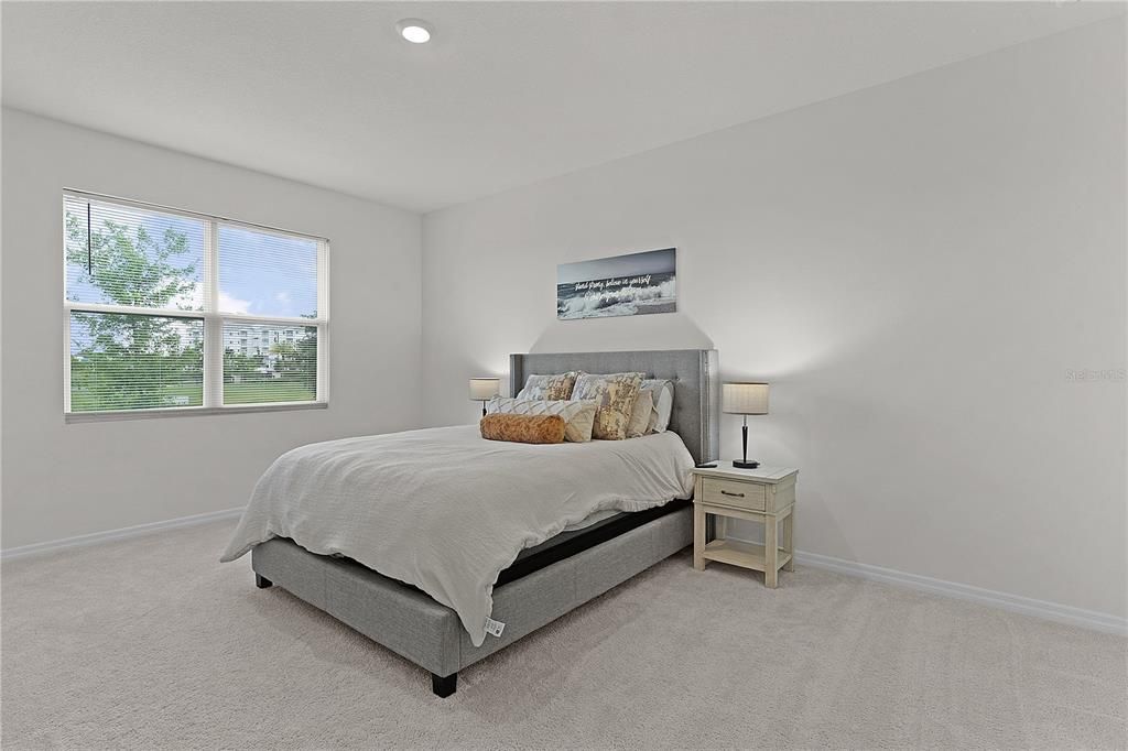 For Sale: $340,000 (3 beds, 2 baths, 1810 Square Feet)