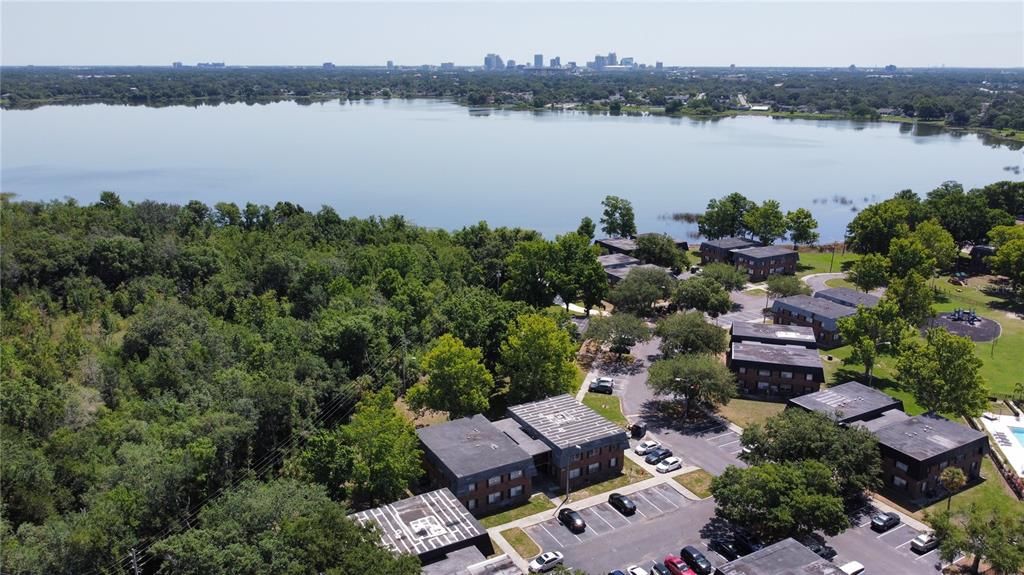 На продажу: $69,500 (0.19 acres)