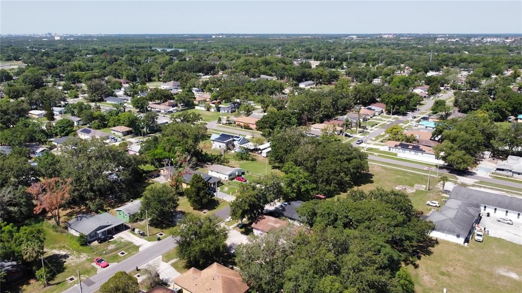 На продажу: $69,500 (0.19 acres)
