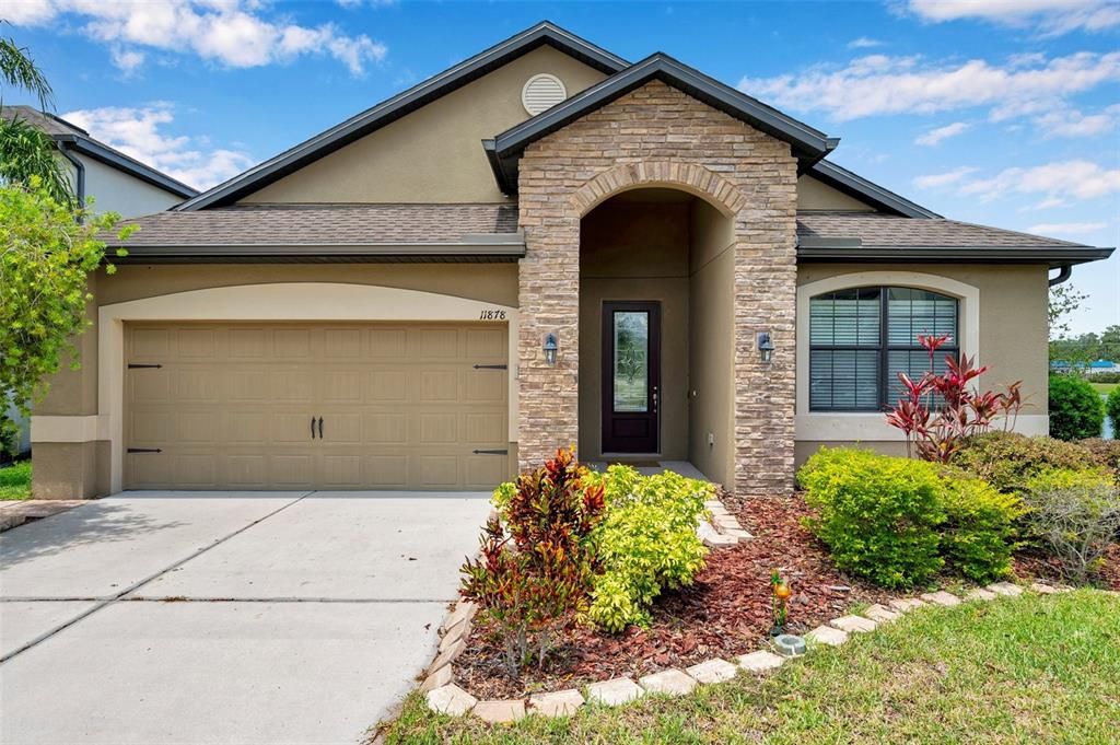 Recently Sold: $349,000 (3 beds, 2 baths, 1839 Square Feet)