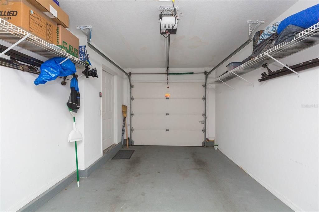 Active With Contract: $3,375 (2 beds, 2 baths, 1068 Square Feet)